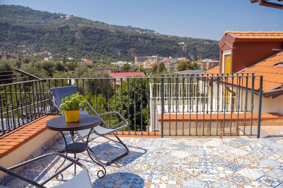 Realty Holidays - Pinny House Apartment Sorrento